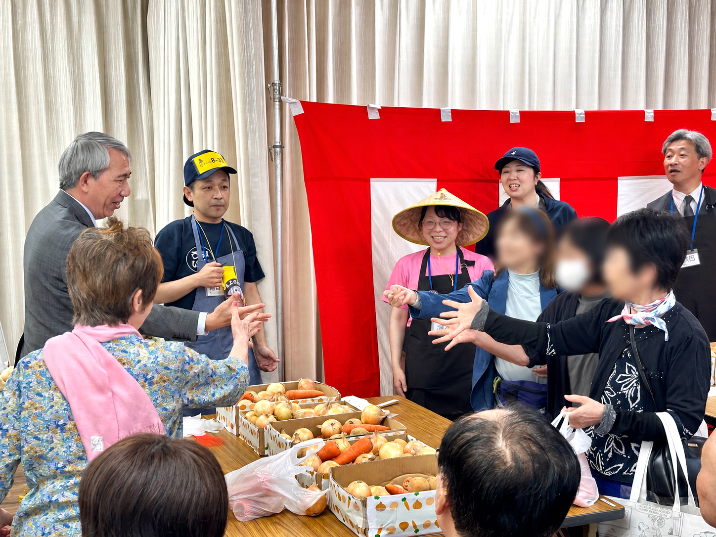 終活と家族葬相談カフェお野菜詰め放題イベント
